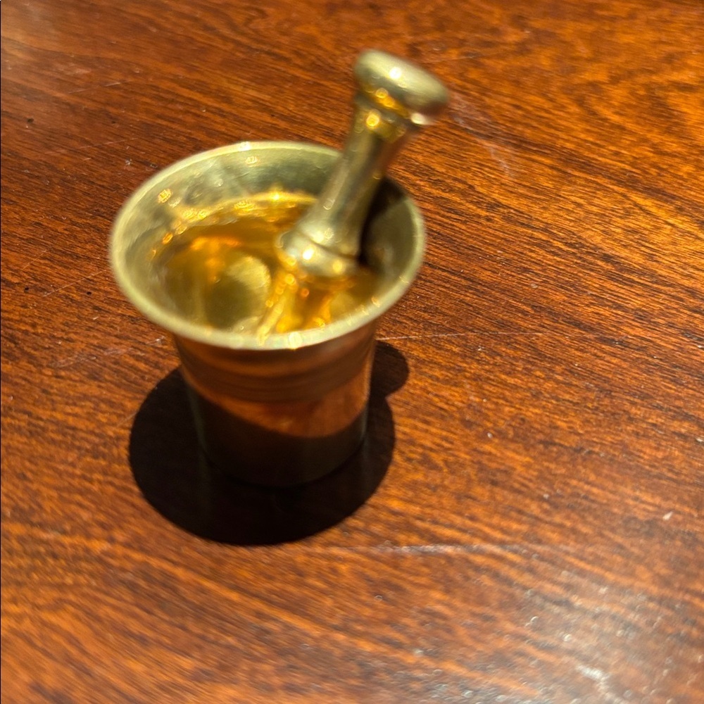 Vintage Gold Brass Miniature Set - Picture 5 of 6